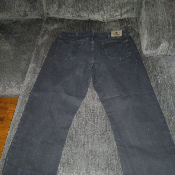 Black Wrangler jeans size 38x32 mens - Picture 2 of 4